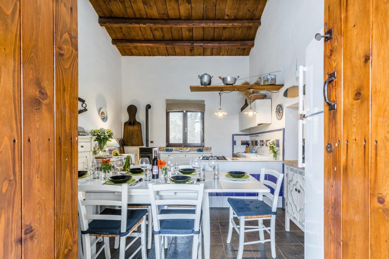 Authentic Sicilian Charm, Pool, Sea View, Wi-Fi & Parking Villa อาโวลา ภายนอก รูปภาพ