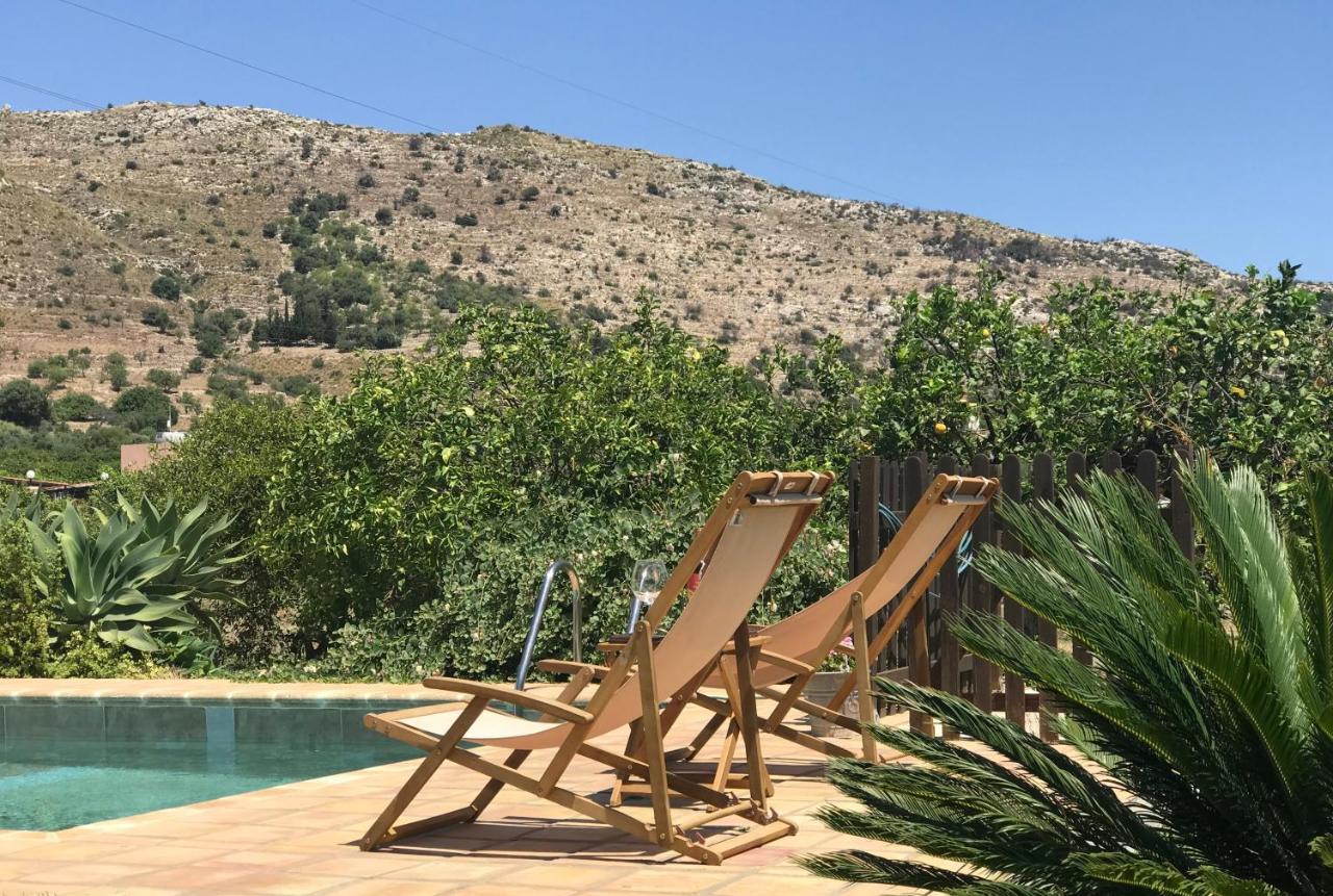 Authentic Sicilian Charm, Pool, Sea View, Wi-Fi & Parking Villa อาโวลา ภายนอก รูปภาพ
